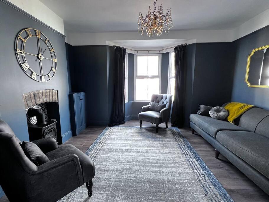No 11, Fishguard, Ideal For Beach, Coastal Path And Town! Bagian luar foto